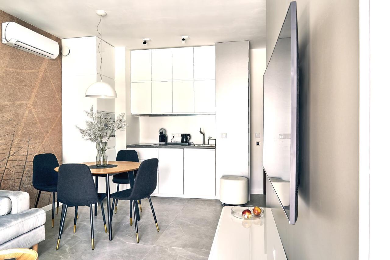 Mennica Residence Suite Apartments Varsavia Esterno foto